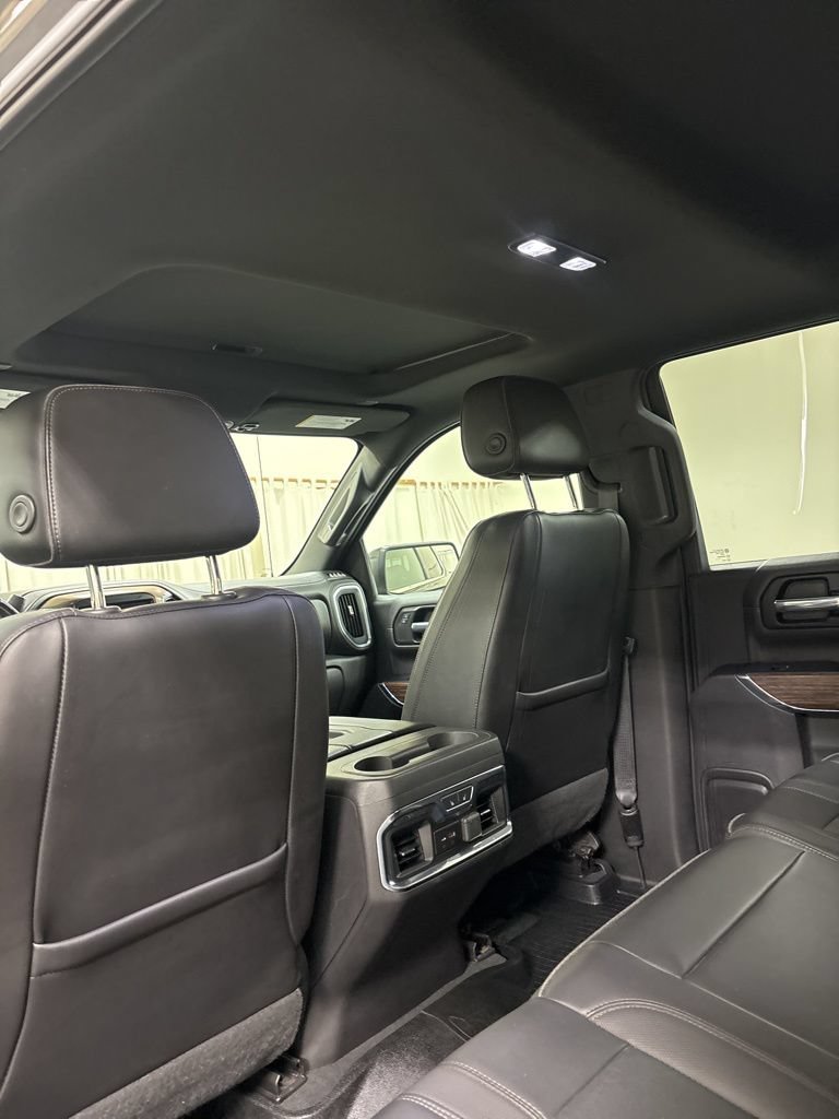 Used 2021 Chevrolet Silverado 1500 High Country w/ Z71 Off-Road Package AWD/4WD image 26