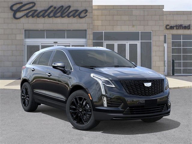 New 2026 Cadillac XT5 Luxury w/ LPO, ONYX Package image 7