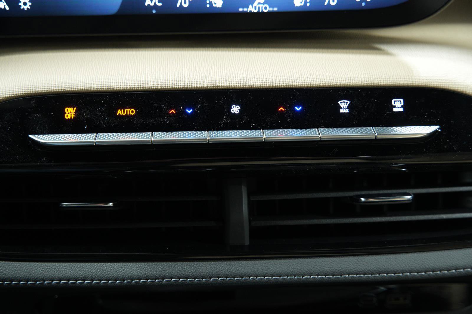 New 2026 Buick Enclave Preferred w/ Power Package image 39