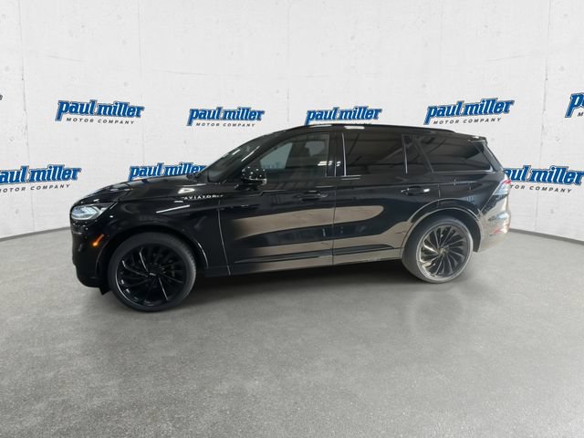 Used 2024 Lincoln Aviator Reserve w/ Jet Package AWD/4WD image 6