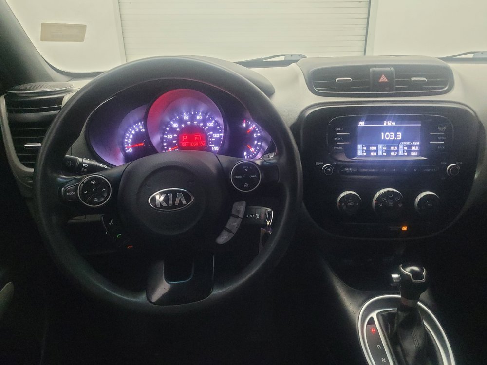 Used 2017 Kia Soul image 22