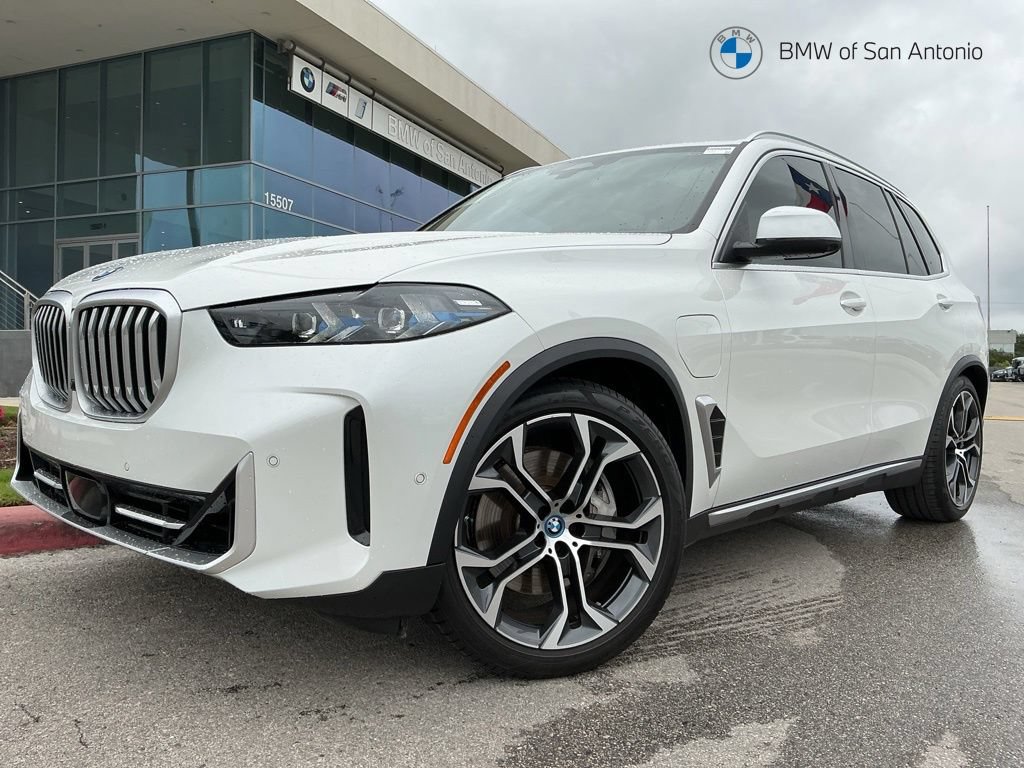 Certified 2025 BMW X5 xDrive50e w/ Executive Package