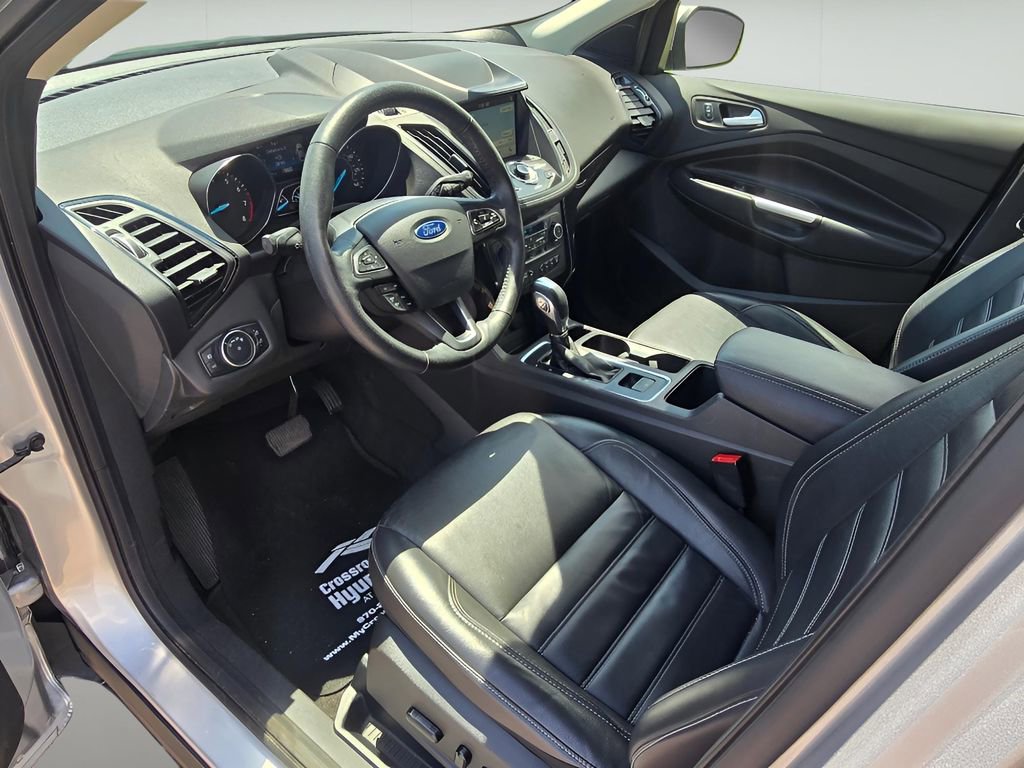 Used 2019 Ford Escape Titanium AWD/4WD image 26