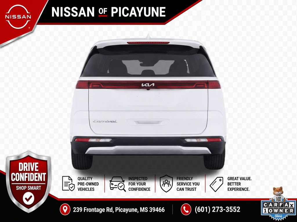 Used 2024 Kia Carnival LX FWD image 8