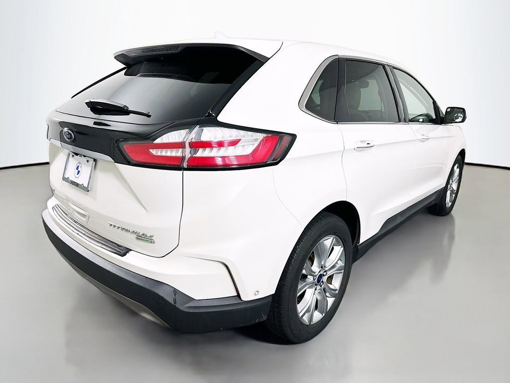 Used 2020 Ford Edge Titanium w/ Equipment Group 301A image 5