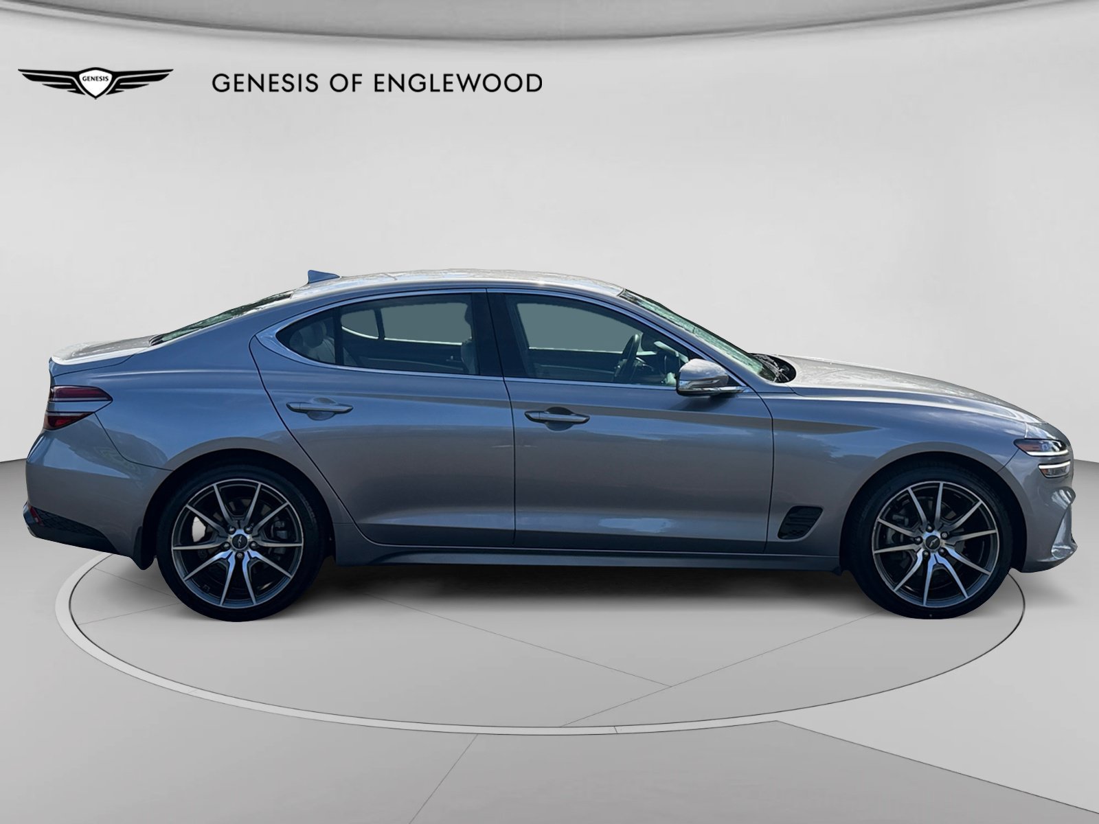 Used 2023 Genesis G70 2.0T AWD/4WD image 8