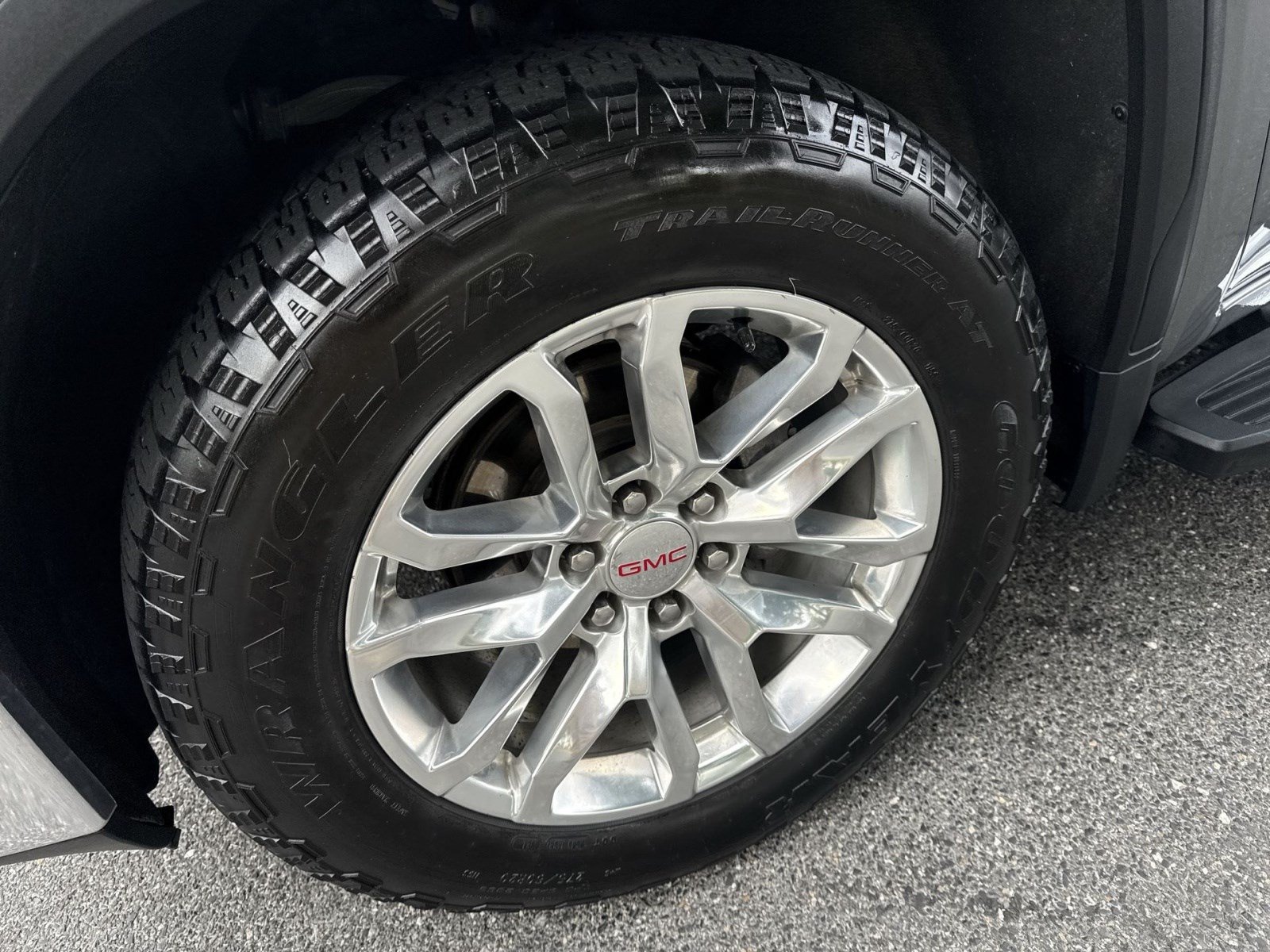 Used 2022 GMC Sierra 1500 SLT w/ SLT Premium Package AWD/4WD image 12