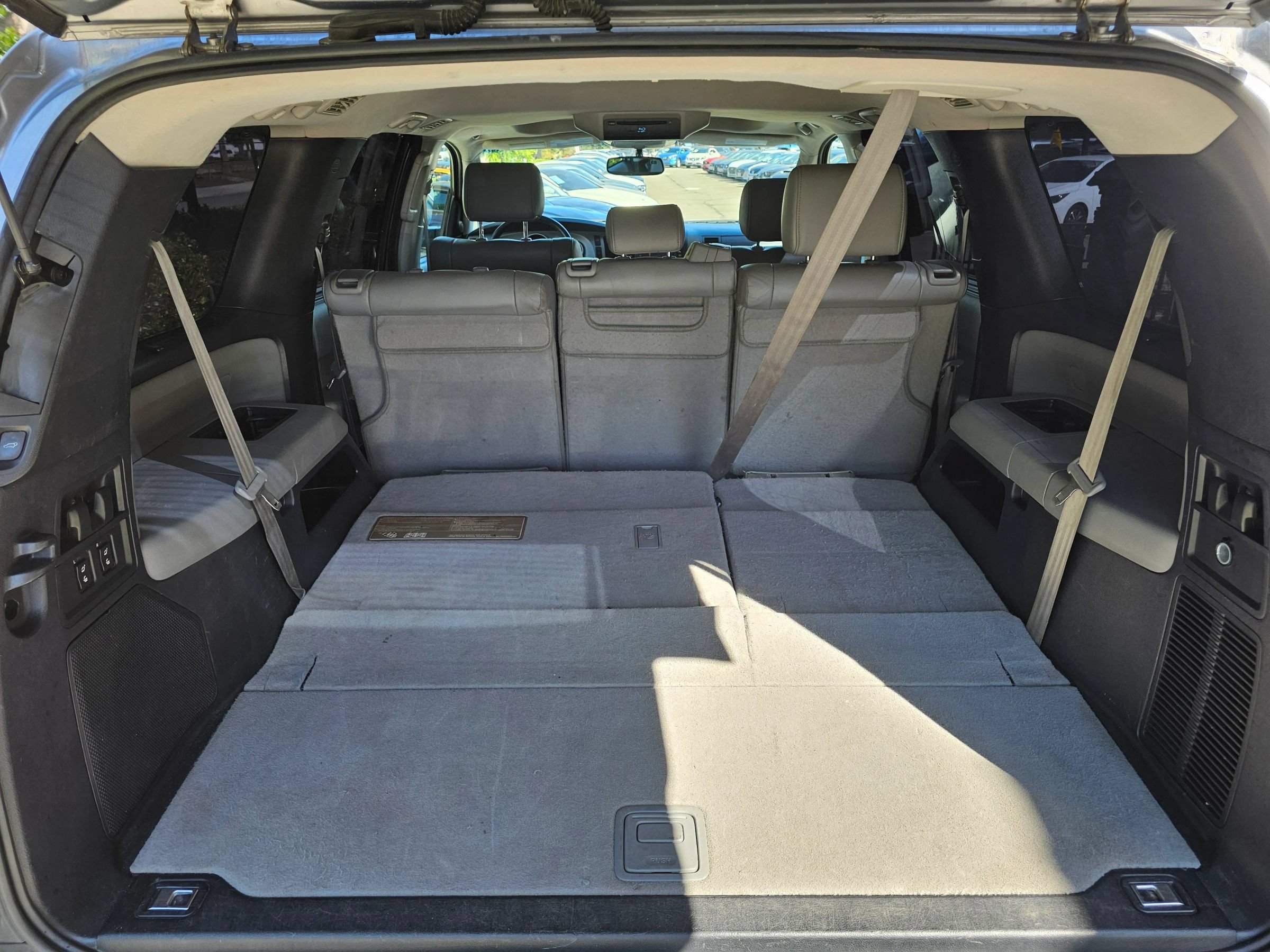 Used 2013 Toyota Sequoia Limited AWD/4WD image 31