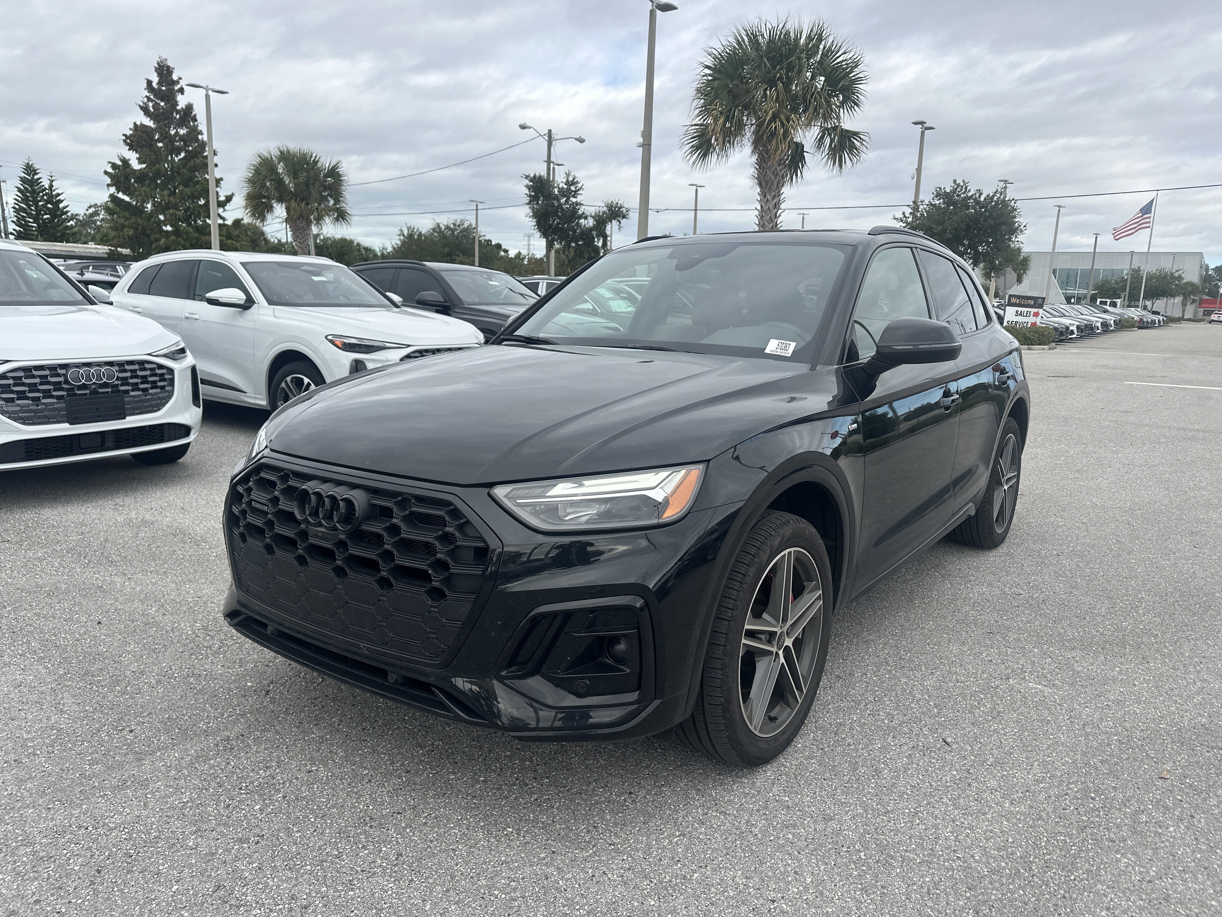 Used 2025 Audi Q5 e Premium Plus image 2