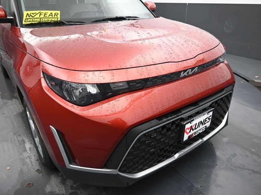 Used 2025 Kia Soul LX w/ LX Technology Package image 15