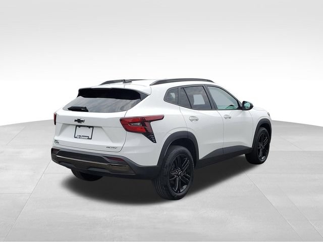 Certified 2025 Chevrolet Trax ACTIV w/ Driver Confidence Package FWD image 3