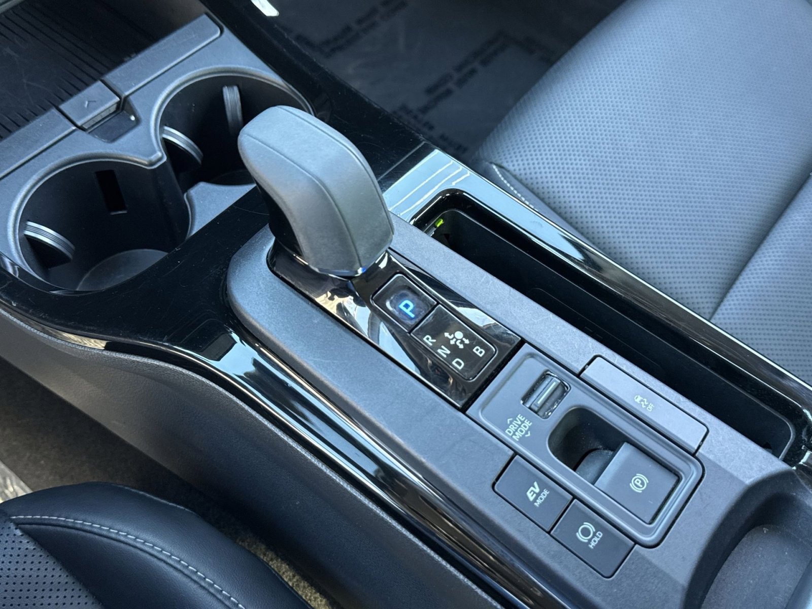 Used 2024 Toyota Prius XLE image 26