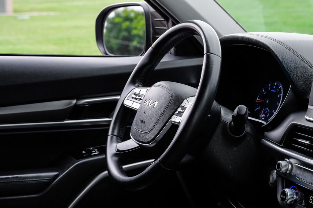 Used 2022 Kia Telluride S image 19