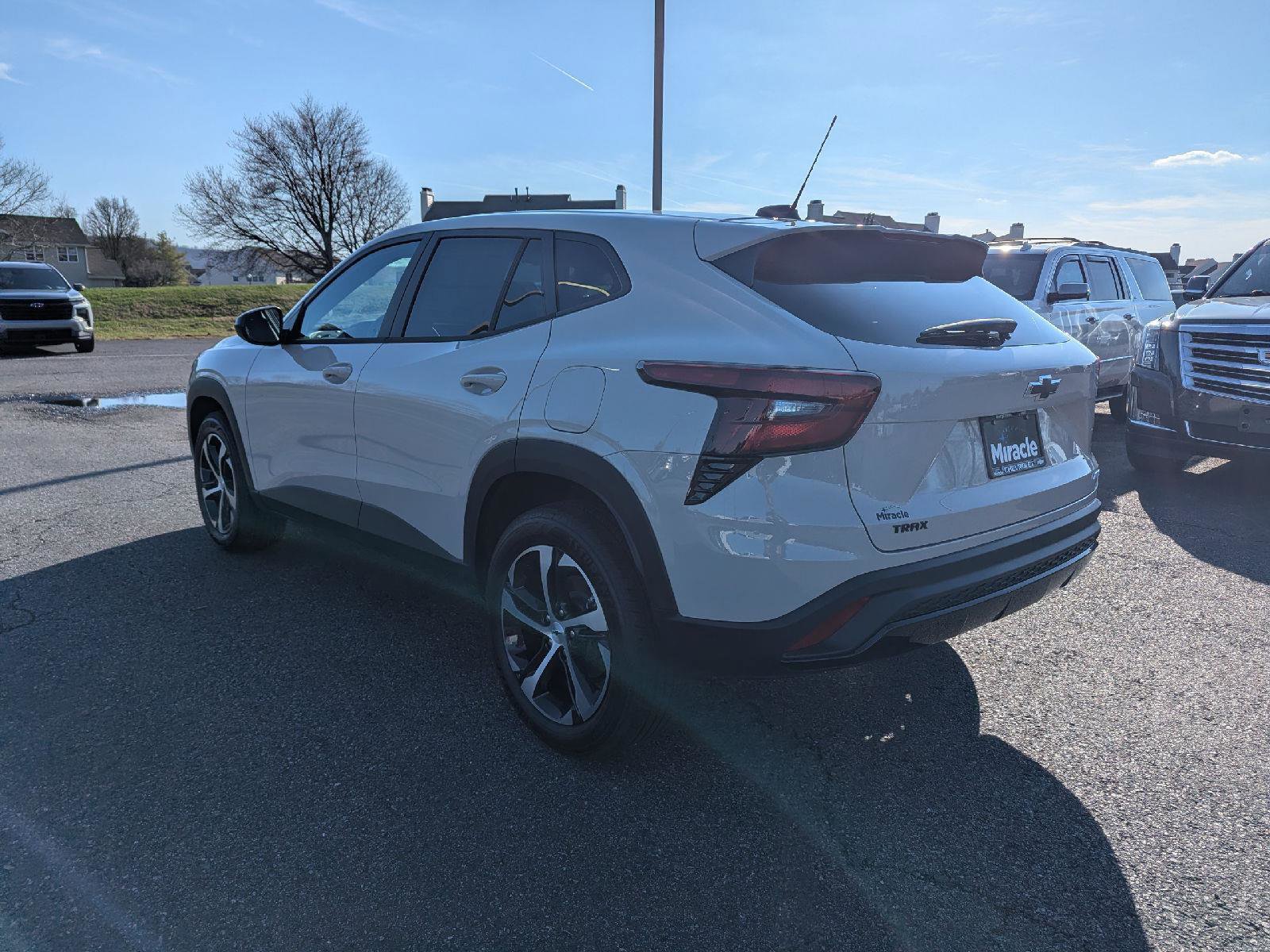 New 2026 Chevrolet Trax RS image 7