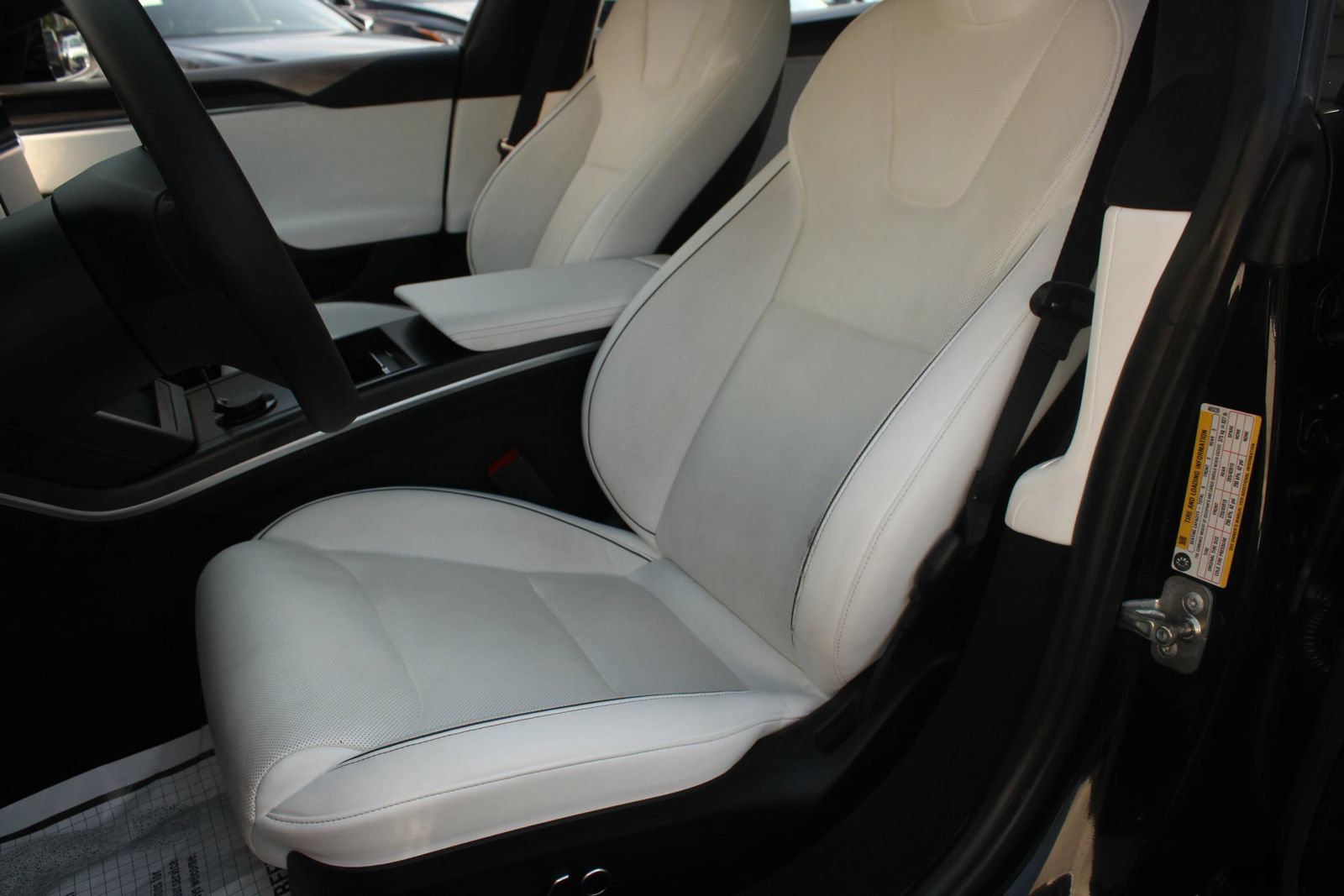 Used 2022 Tesla Model S Plaid AWD/4WD image 17