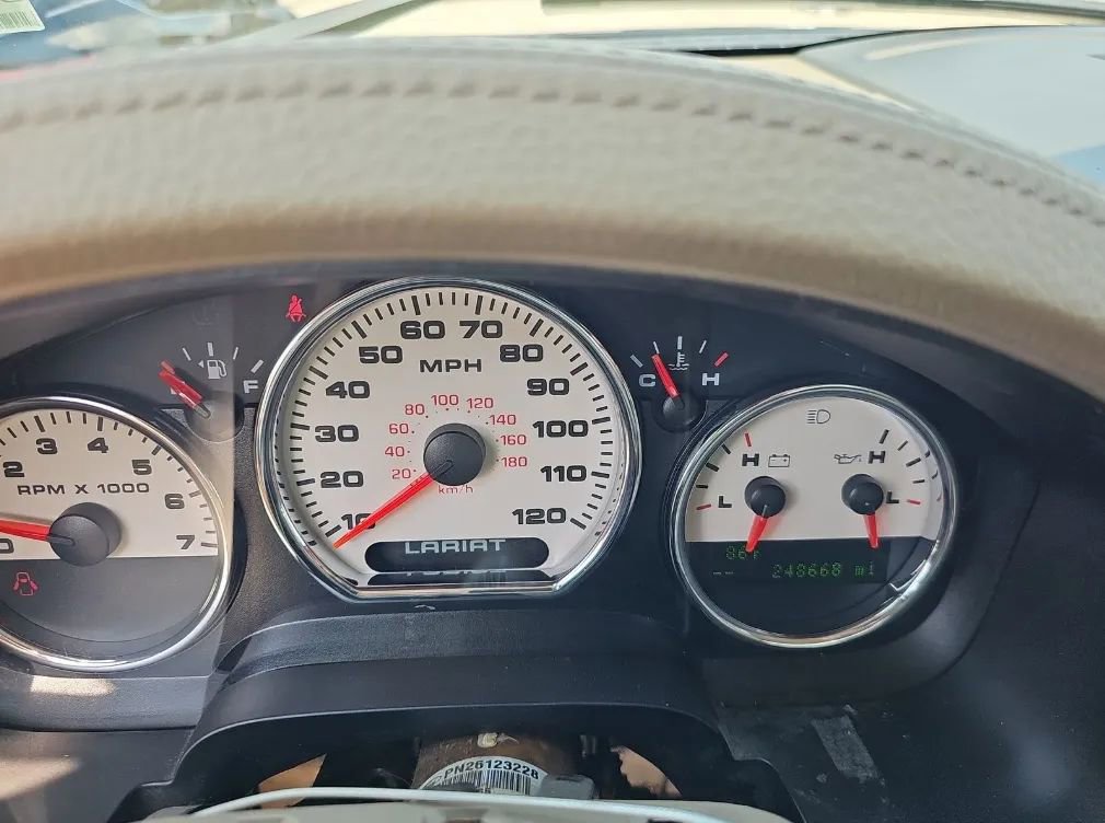 Used 2006 Ford F150 Lariat image 8