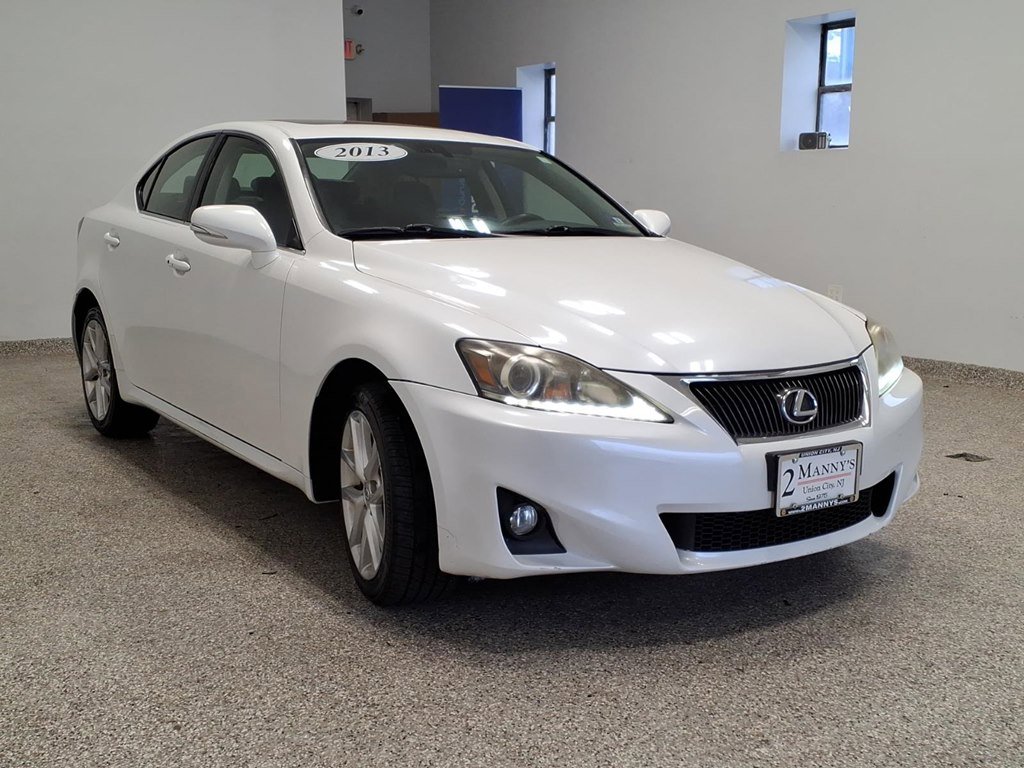 Used 2013 Lexus IS 250 AWD w/ Luxury Plus Pkg Value Edition image 3