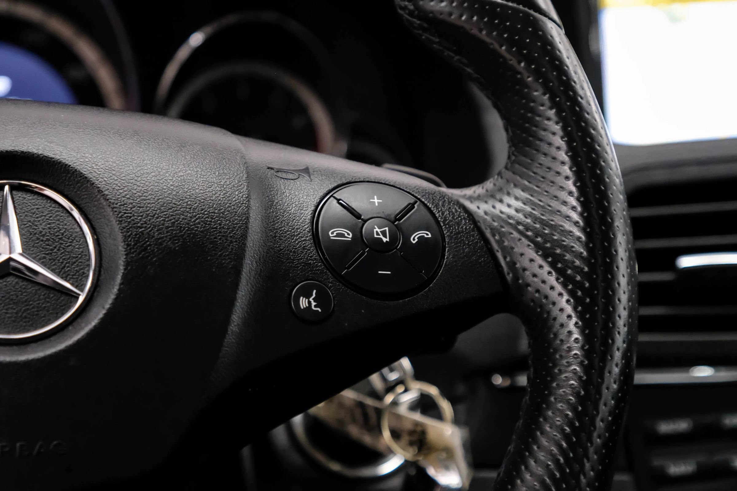 Used 2011 Mercedes-Benz E 550 Coupe image 20