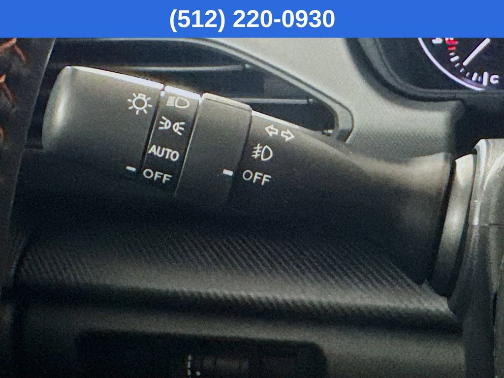 Used 2025 Subaru Crosstrek 2.5i Limited w/ Crosstrek Mirror Package AWD/4WD image 13