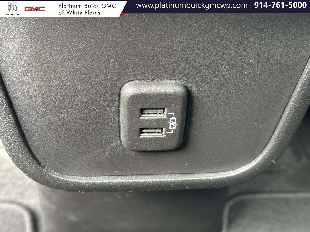 Used 2022 GMC Terrain SLE w/ Driver Convenience Package image 17