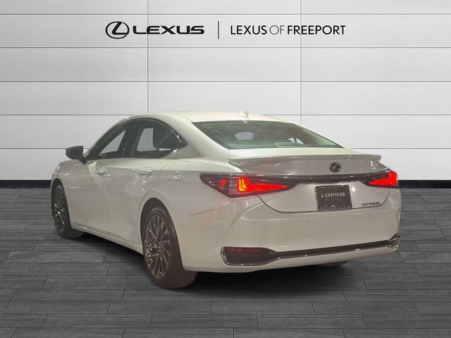 Used 2024 Lexus ES 300h w/ Technology Package FWD image 6