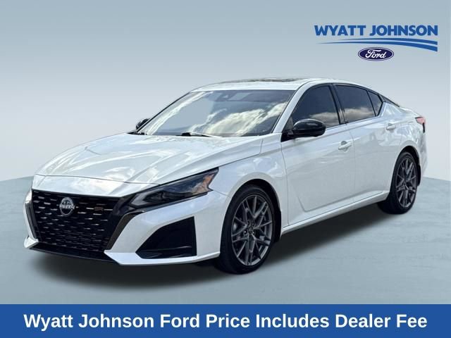 Used 2023 Nissan Altima 2.0 SR