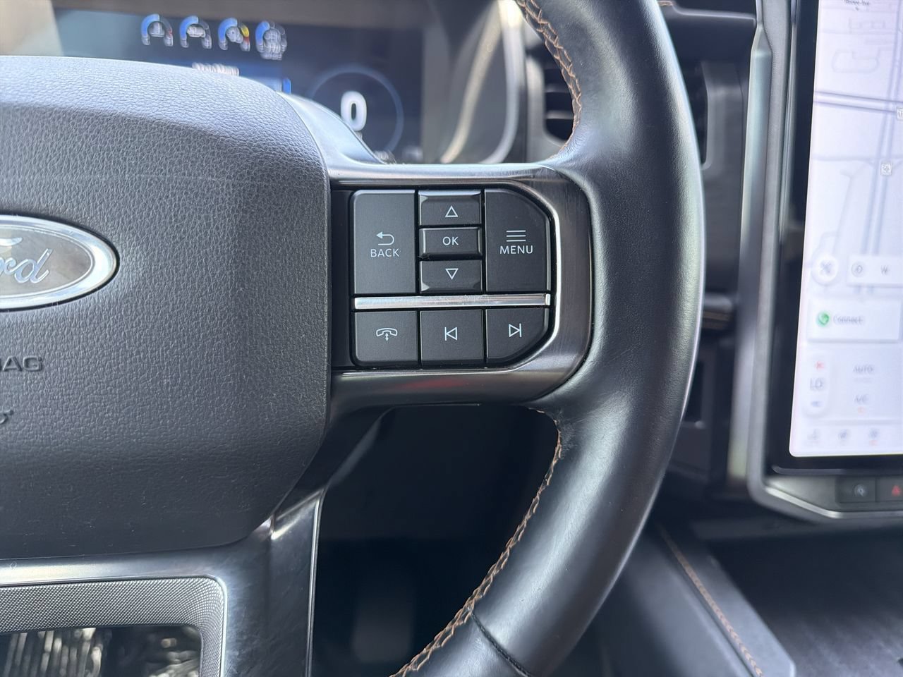 Used 2022 Ford Expedition Max Platinum RWD image 31