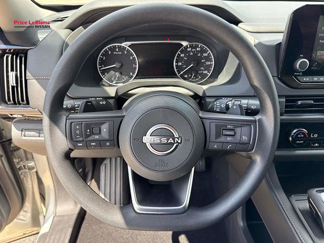 Certified 2025 Nissan Pathfinder S FWD image 20