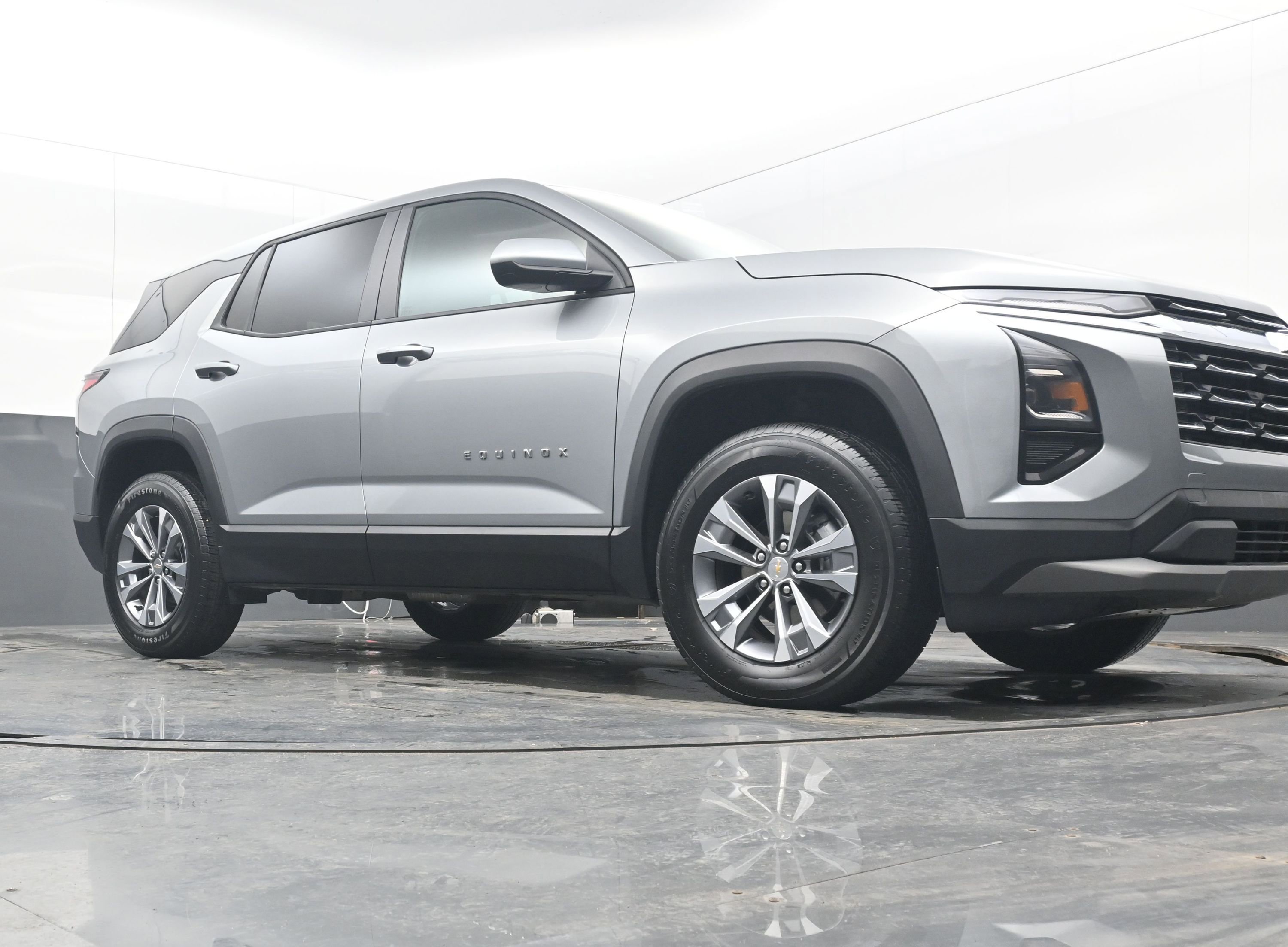 Used 2025 Chevrolet Equinox LT image 22