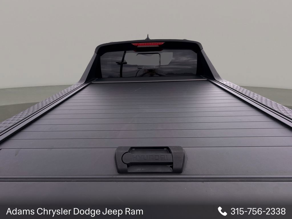 Used 2024 Hyundai Santa Cruz Night image 12
