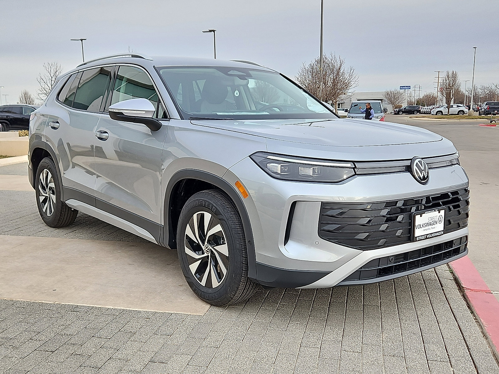 New 2026 Volkswagen Tiguan S image 5