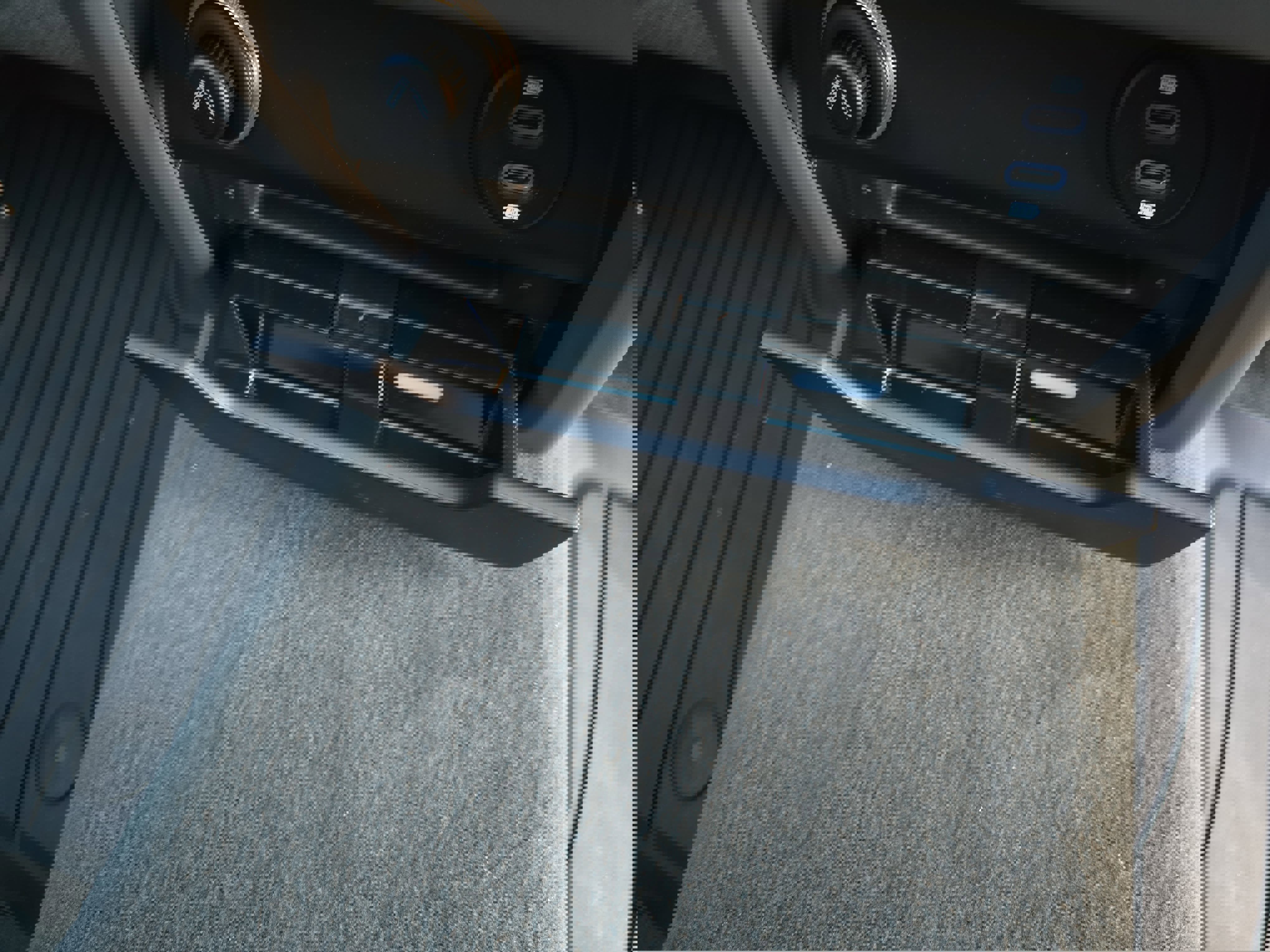 Used 2020 Porsche Cayenne image 15