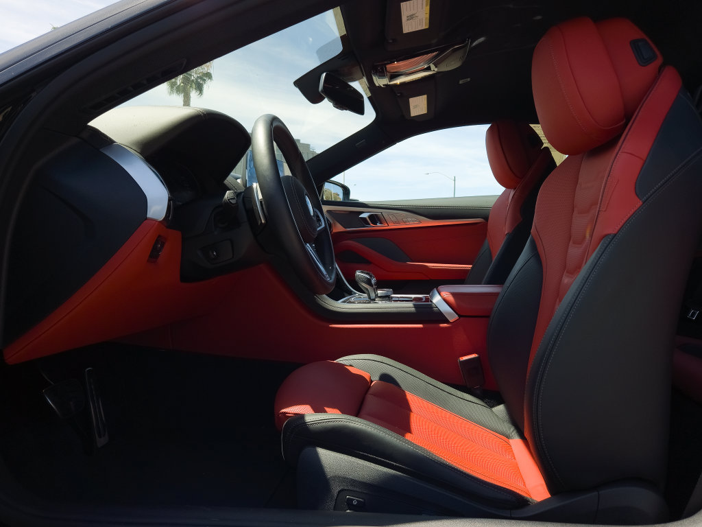 Used 2026 BMW 840i Coupe w/ M Sport Professional Package RWD image 9