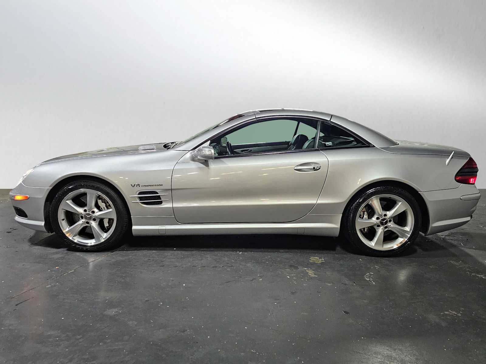 Used 2004 Mercedes-Benz SL 55 AMG image 6