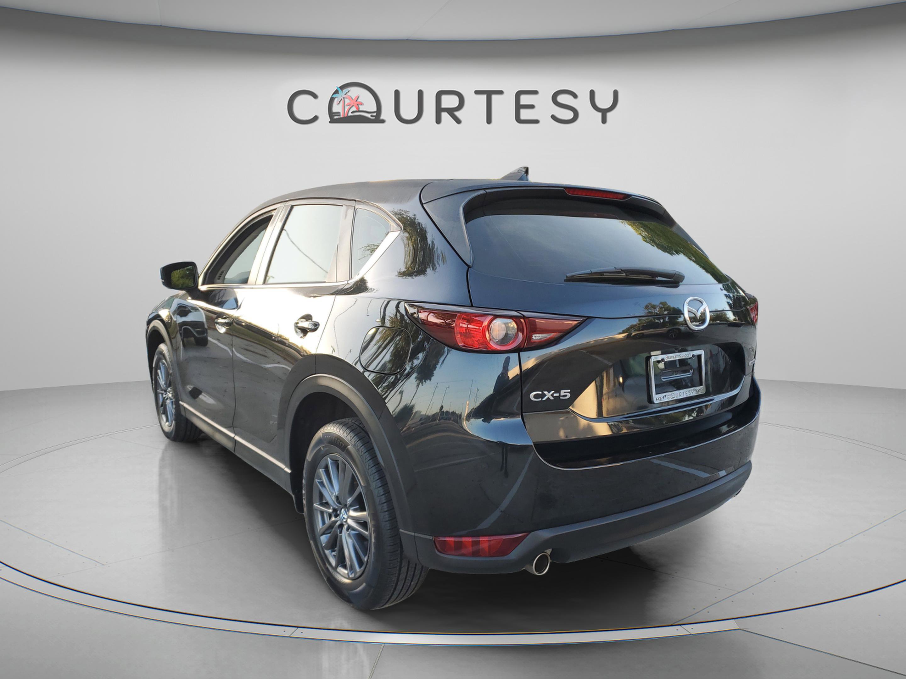 Used 2020 MAZDA CX-5 Sport image 2