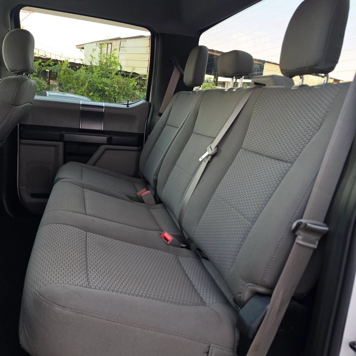 Used 2019 Ford F250 XLT w/ XLT Premium Package AWD/4WD image 28