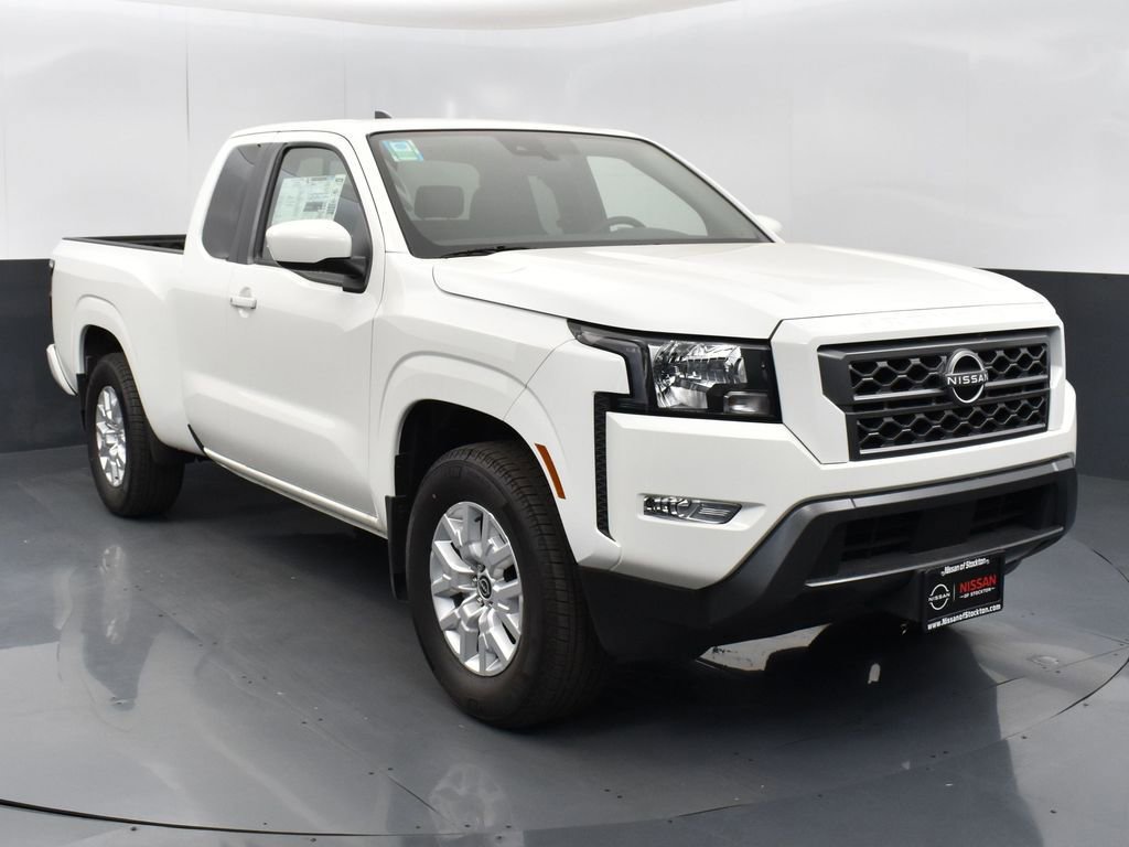New 2024 Nissan Frontier SV w/ SV Convenience Package