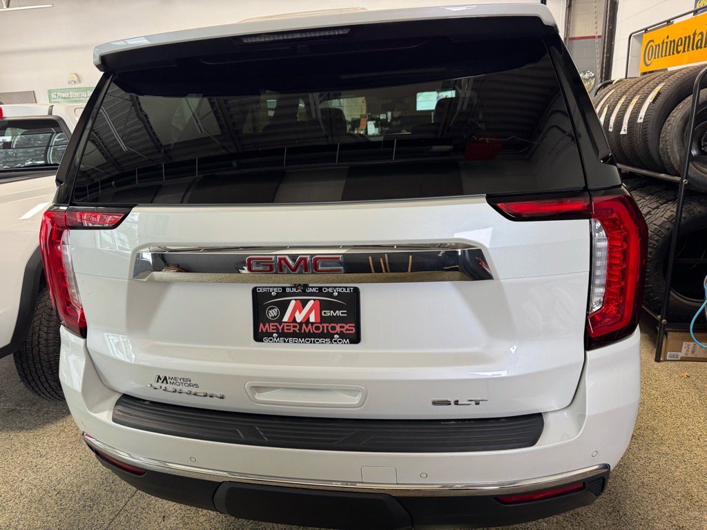 Used 2022 GMC Yukon SLT w/ SLT Premium Package image 6