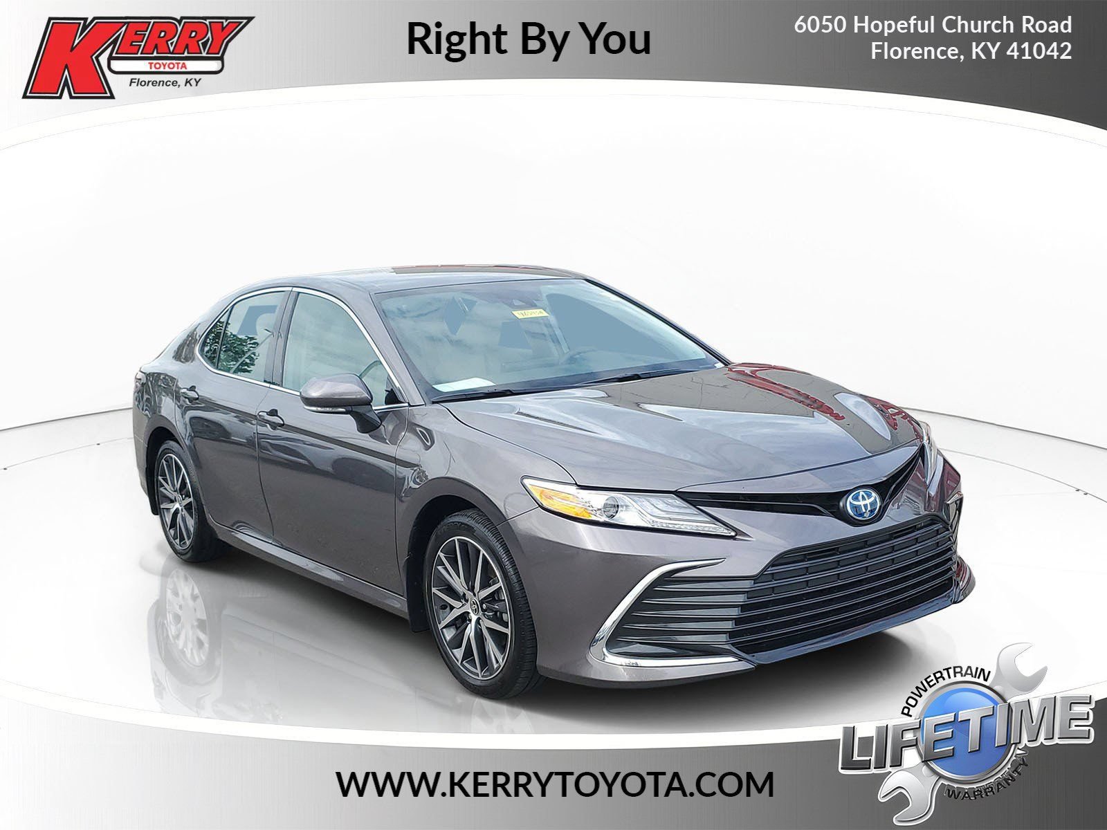 Used 2024 Toyota Camry XLE w/ Cold Weather Package FWD image 1