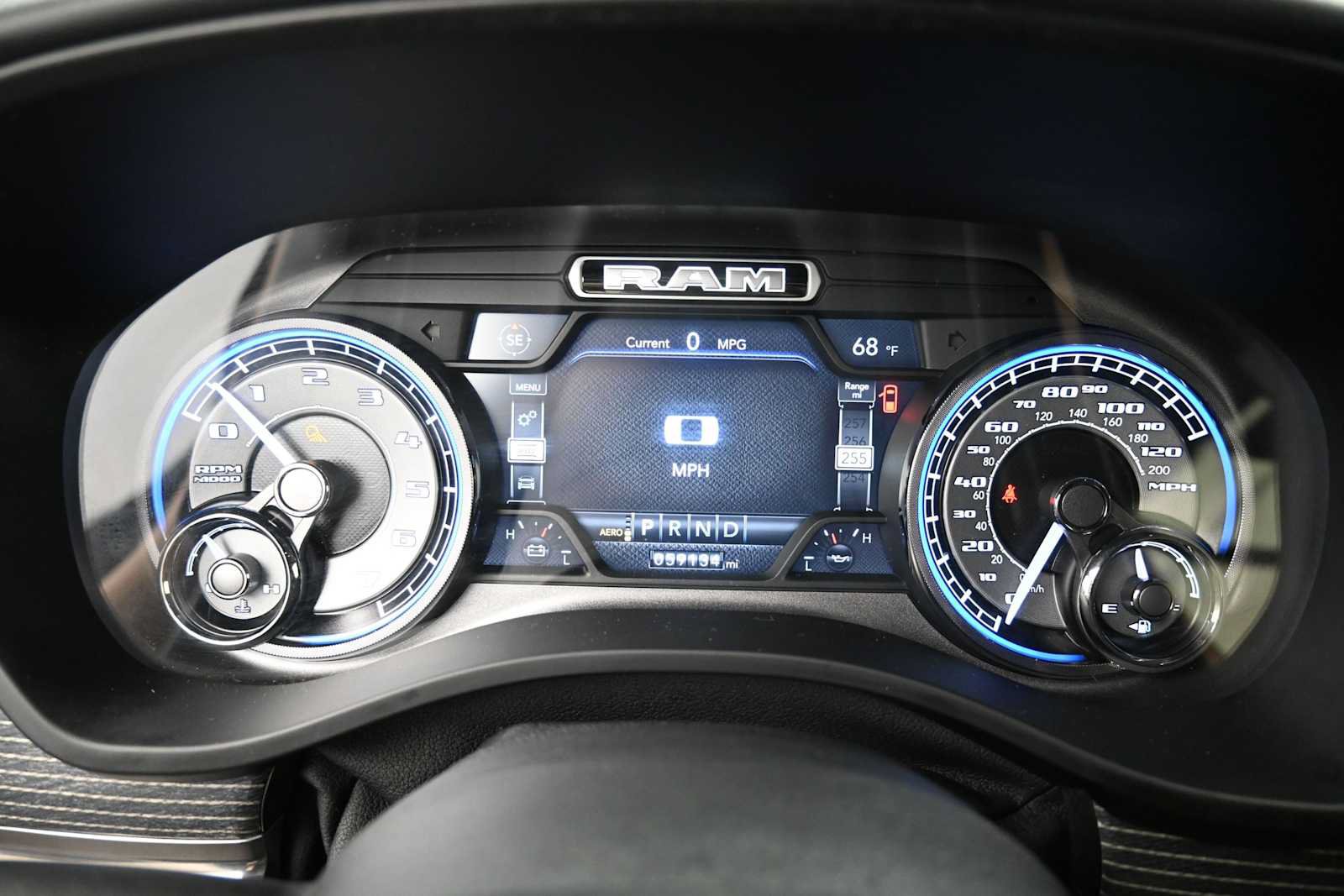 Used 2019 RAM 1500 Limited AWD/4WD image 7