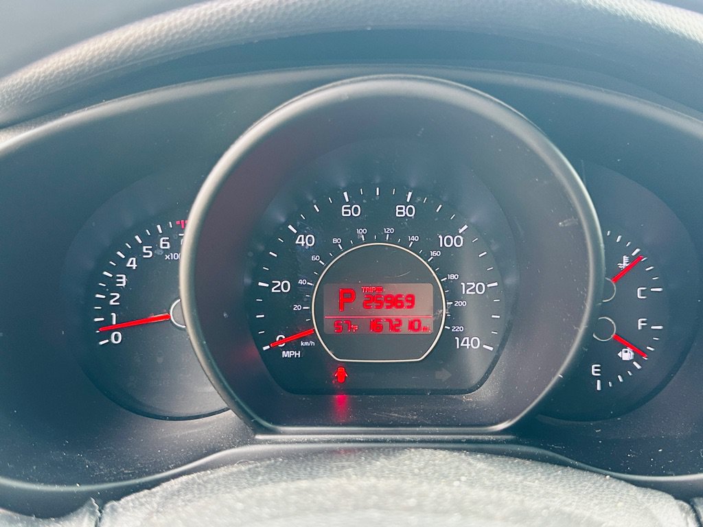 Used 2015 Kia Soul FWD image 28