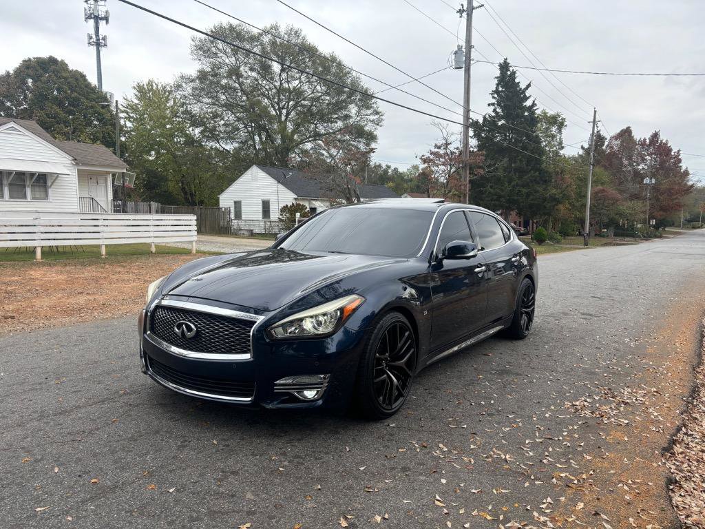 Used 2019 INFINITI Q70 L 3.7 w/ Sensory Package image 1