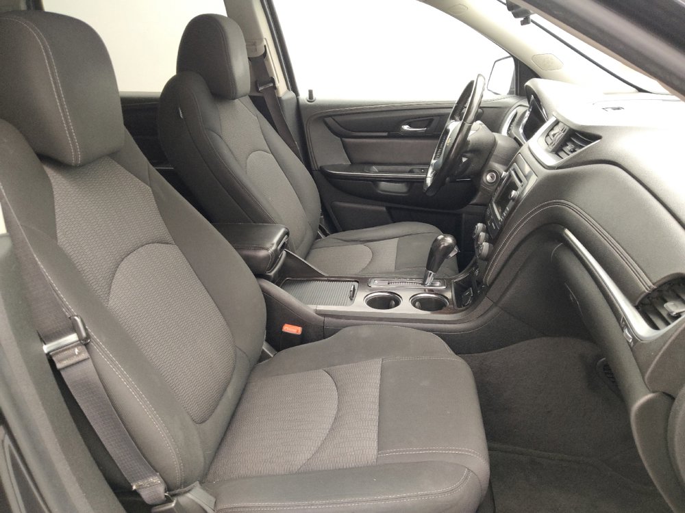 Used 2015 Chevrolet Traverse LT w/ Style and Technology Package FWD image 21