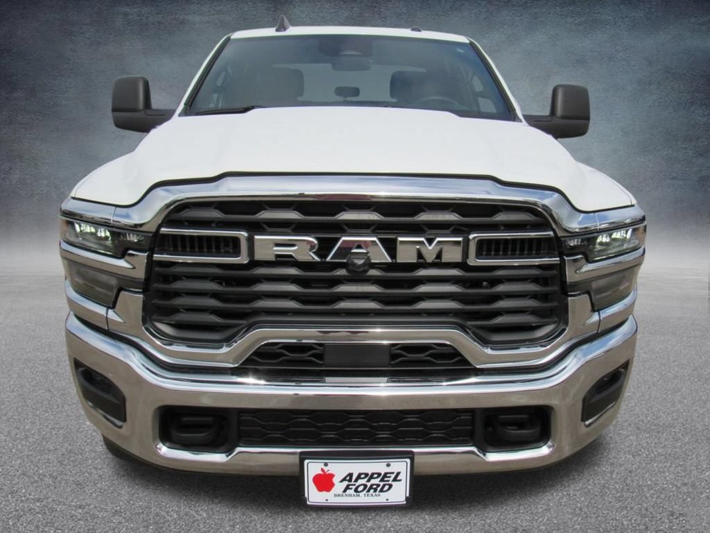 Used 2026 RAM 2500 Tradesman w/ Chrome Appearance Group AWD/4WD image 9