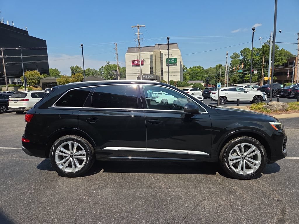 Used 2025 Audi Q7 3.0T Premium Plus AWD/4WD image 6