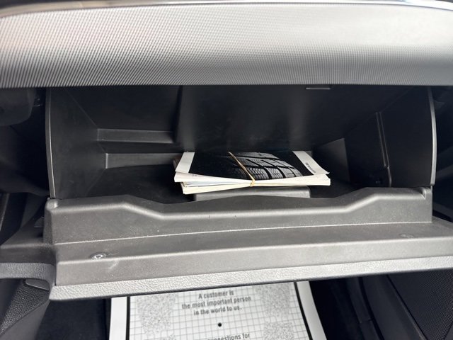 Used 2021 Ford Edge SEL w/ Convenience Package image 38