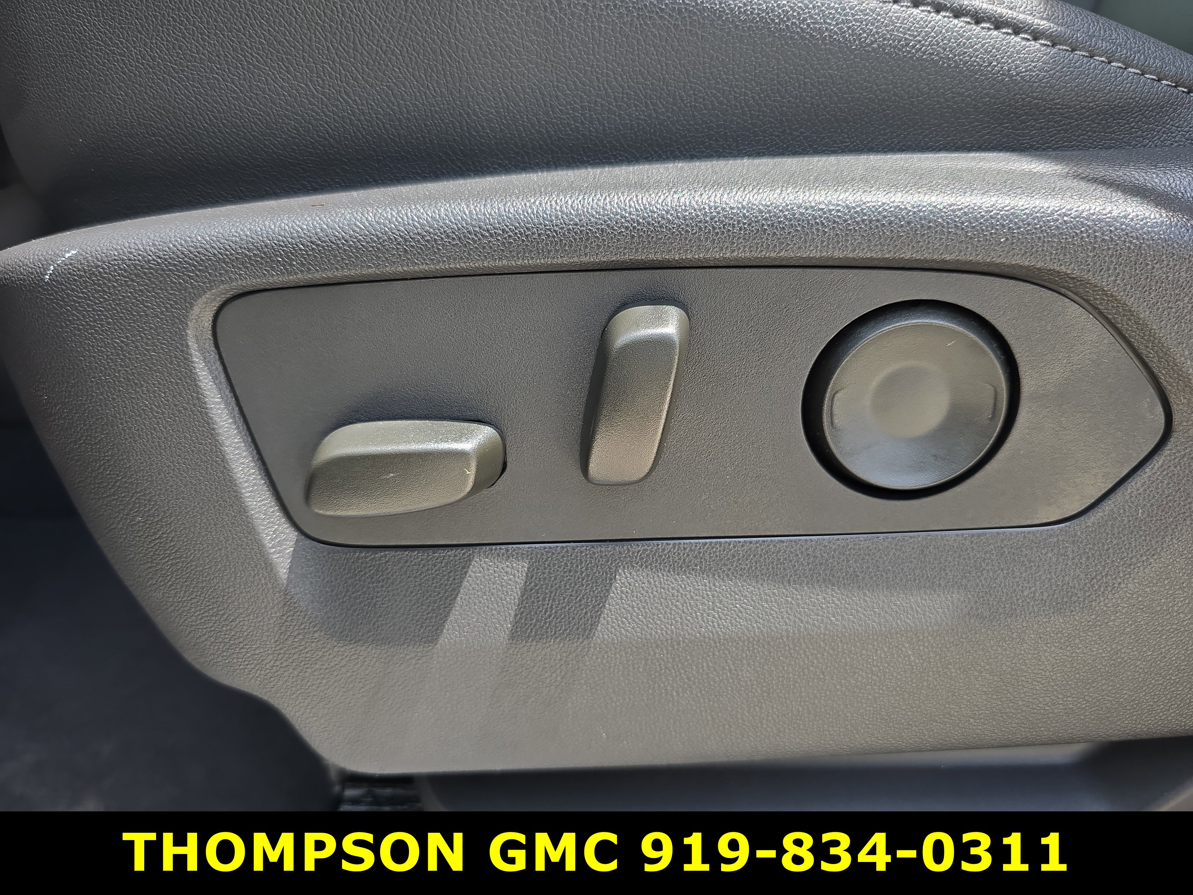 New 2024 GMC Sierra 1500 SLT w/ SLT Premium Package image 32