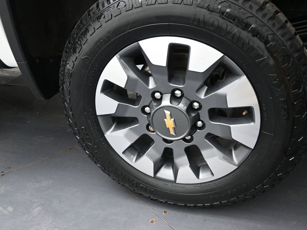 Used 2021 Chevrolet Silverado 2500 LT w/ All Star Edition image 46