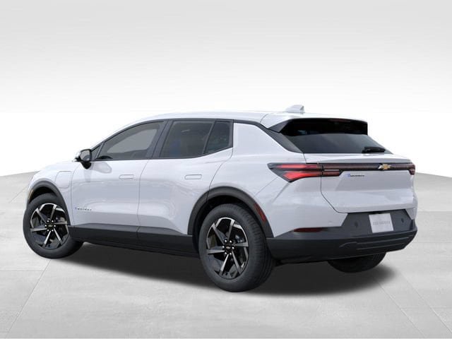 New 2026 Chevrolet Equinox EV LT w/ Comfort Package FWD image 3