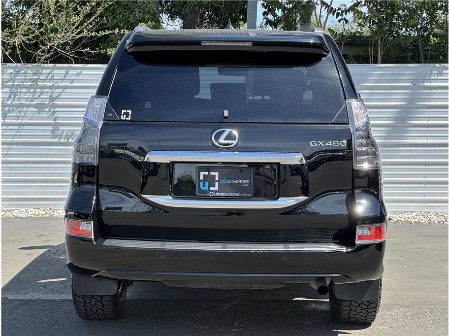 Used 2020 Lexus GX 460 Premium w/ Premium Package AWD/4WD image 11